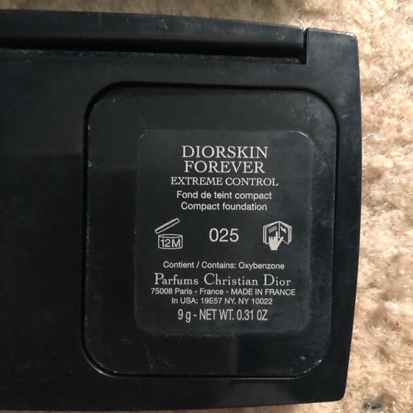 DIOR FOREVER EXTREME CONTROL FACE POWDERS ! - Picture 4 of 7